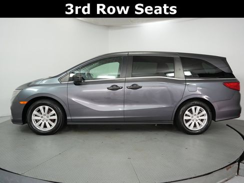 Used 2018 Honda Odyssey LX image 5
