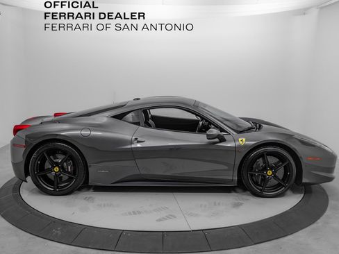 Certified 2012 Ferrari 458 Italia Base image 10