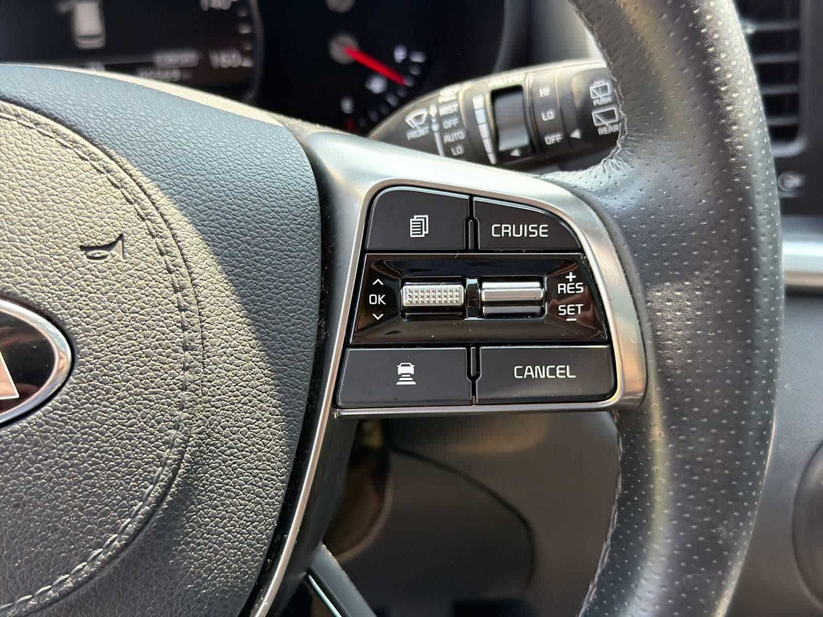 Used 2019 Kia Sorento SX w/ SX Touring Package AWD/4WD image 22