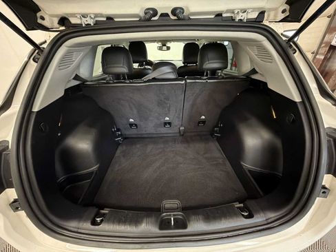 Used 2020 Jeep Compass Latitude AWD/4WD image 19