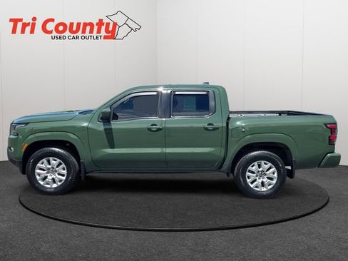 Used 2022 Nissan Frontier SV AWD/4WD image 5