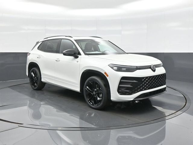 New 2026 Volkswagen Tiguan SE R-Line AWD/4WD image 1