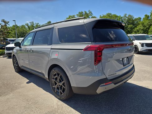 New 2026 Kia Carnival SX FWD image 6