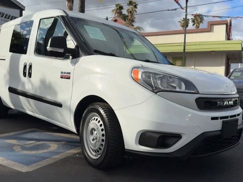 Used 2022 RAM ProMaster City Wagon image 2