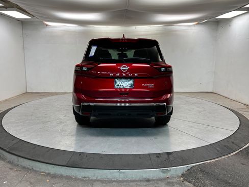 New 2026 Nissan Rogue Platinum w/ Platinum Premium Package image 4