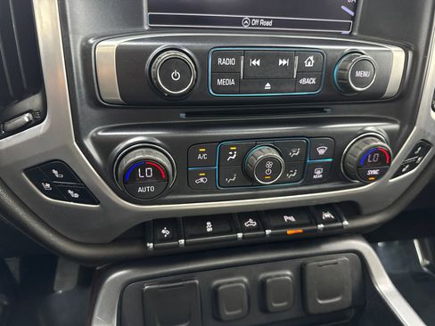 Used 2018 GMC Sierra 1500 SLT w/ Enhanced Driver Alert Package RWD image 28