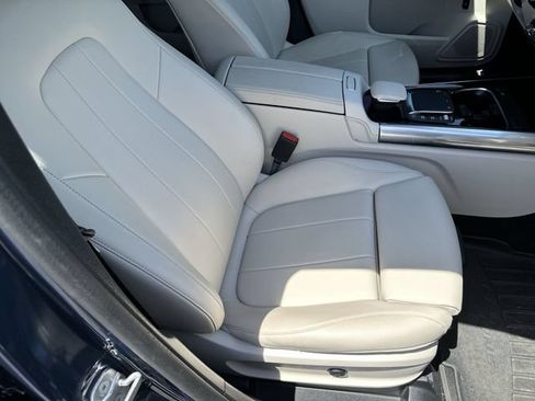 Used 2023 Mercedes-Benz GLA 250 4MATIC image 26