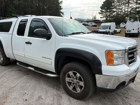Used 2012 GMC Sierra 1500 SLE w/ Power Tech Package AWD/4WD image 5