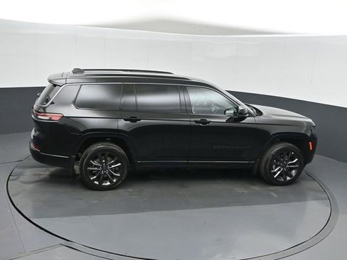New 2026 Jeep Grand Cherokee L Limited image 32