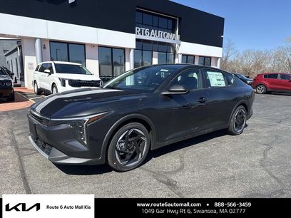 New 2026 Kia K4 EX