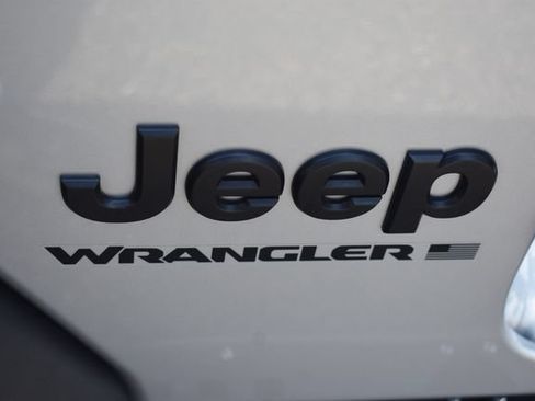 Used 2024 Jeep Wrangler Unlimited Sport AWD/4WD image 34