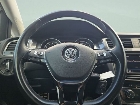 Used 2018 Volkswagen Golf Alltrack S AWD/4WD image 28