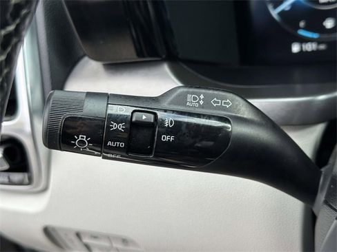 Used 2023 Kia Sorento SX Prestige image 19