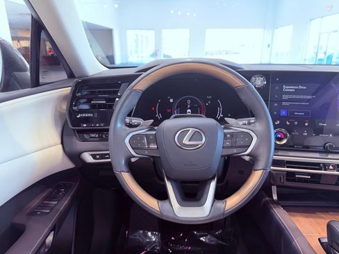 Used 2023 Lexus RX 350 Premium Plus w/ Cold Area Package FWD image 19