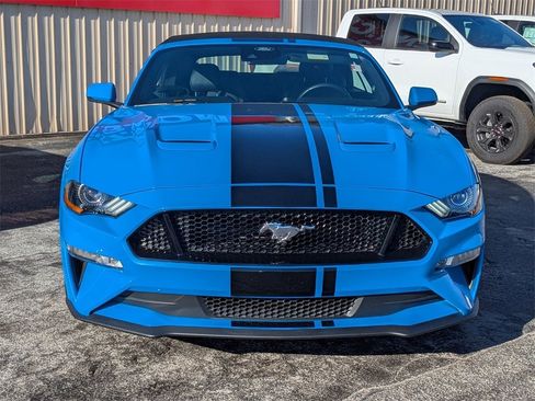 Used 2022 Ford Mustang GT Premium w/ Equipment Group 401A image 7