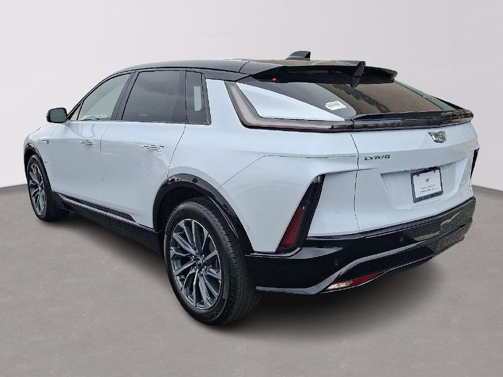 New 2027 Cadillac Lyriq Premium Sport RWD image 3