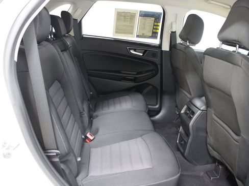 Used 2022 Ford Edge SE w/ Black Appearance Package image 27