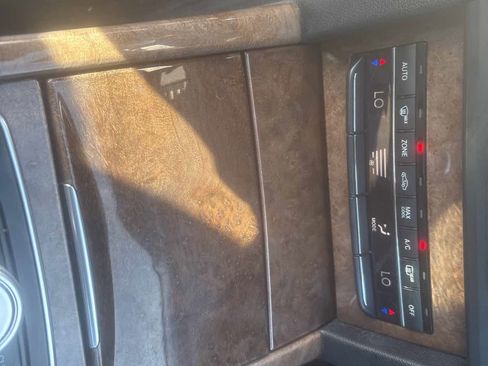 Used 2011 Mercedes-Benz E 350 Luxury w/ Premium 1 Pkg image 18