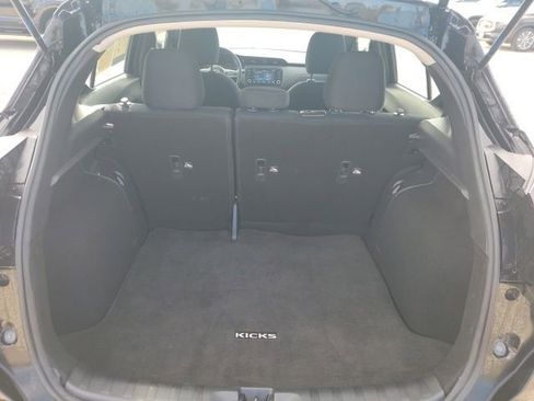 Used 2024 Nissan Kicks SR image 24