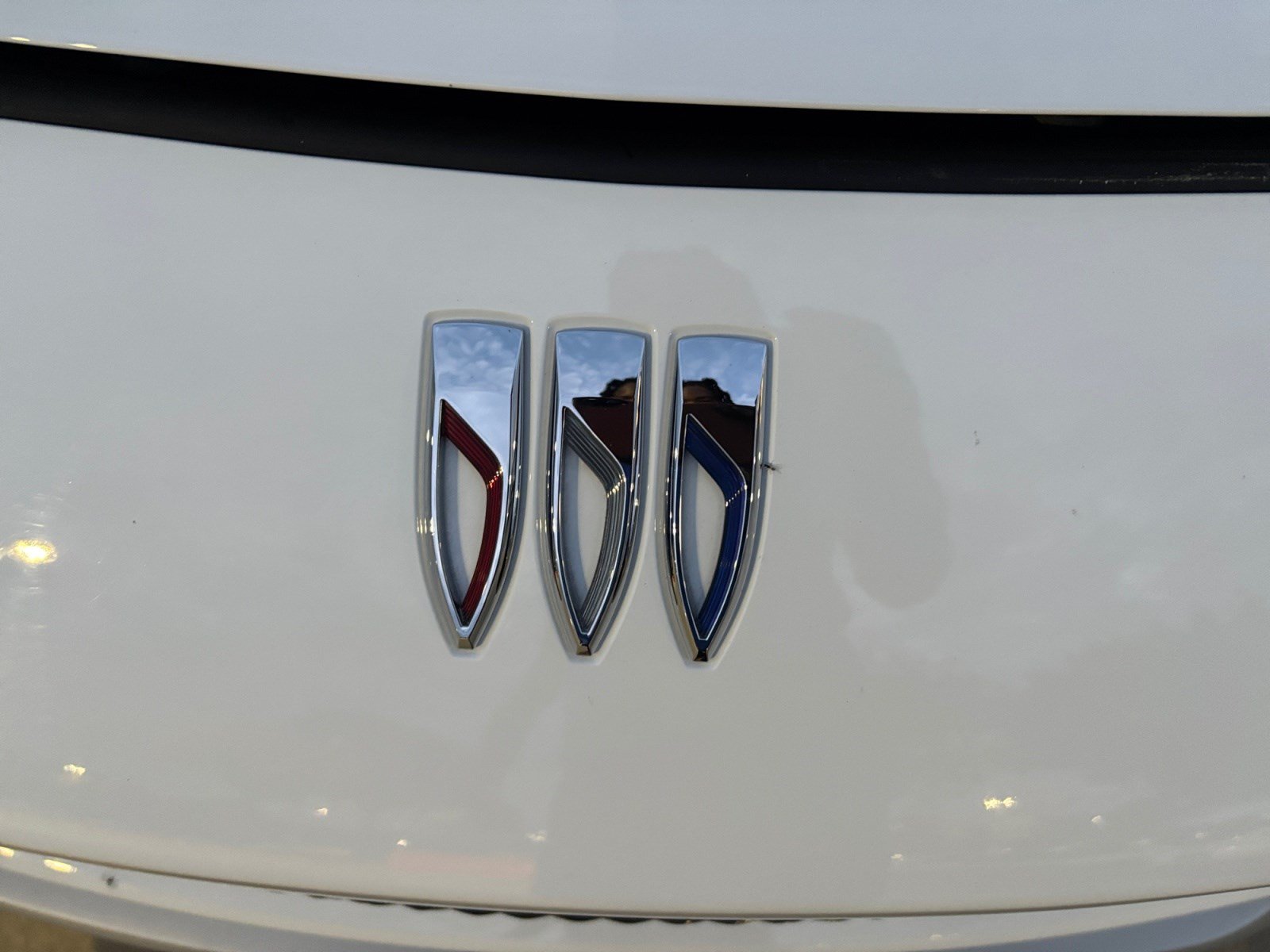 Used 2025 Buick Envista Sport Touring w/ Convenience I Package FWD image 24