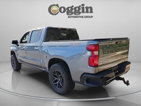 Used 2020 Chevrolet Silverado 1500 LT Trail Boss image 3