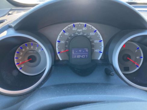 Used 2010 Honda Fit Sport image 12