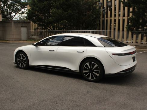Used 2023 Lucid Air Pure AWD/4WD image 9