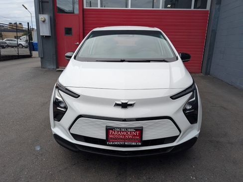 Used 2022 Chevrolet Bolt LT w/ Infotainment Package image 7