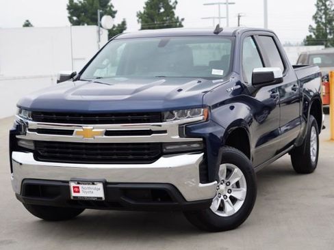 Used 2020 Chevrolet Silverado 1500 LT w/ All-Star Edition image 4