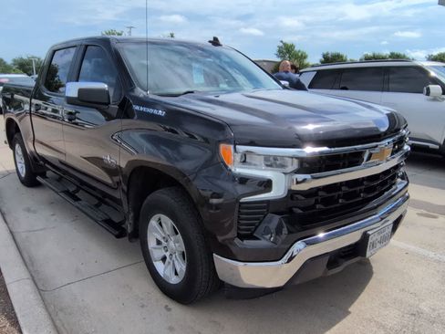 Used 2022 Chevrolet Silverado 1500 LT RWD image 3