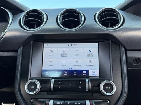 Used 2021 Ford Mustang GT Premium RWD image 16