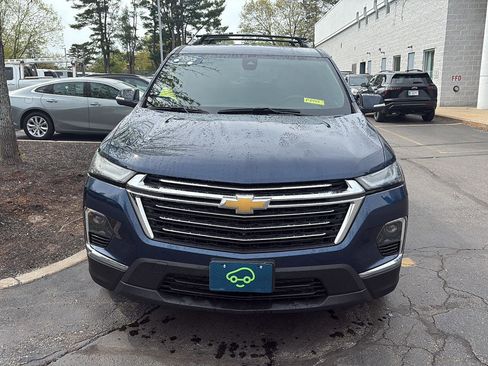 Certified 2023 Chevrolet Traverse LT w/ LT Premium Package AWD/4WD image 2