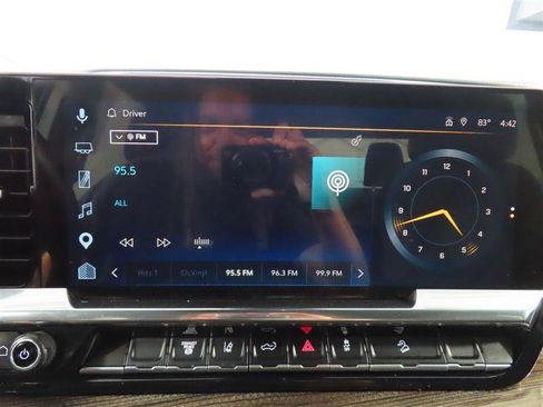 Used 2025 Chevrolet Silverado 2500 LT AWD/4WD image 25