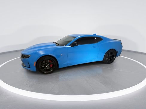 Used 2023 Chevrolet Camaro LT w/ RS Package RWD image 6
