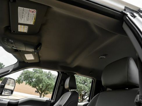 Used 2019 Ford F250 XL w/ Power Equipment Group RWD image 29