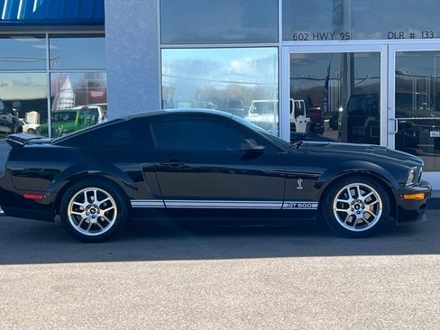 Used 2009 Ford Mustang Shelby GT500 image 2