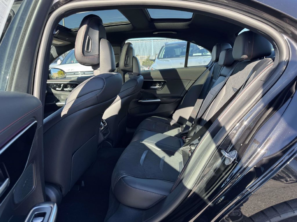 Used 2023 Mercedes-Benz C 43 AMG 4MATIC Sedan image 12