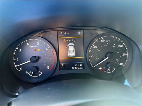 Used 2025 Nissan Altima 2.5 S FWD image 15