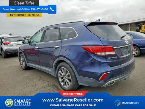 Used 2017 Hyundai Santa Fe SE FWD image 3
