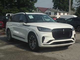 Used 2026 Lincoln Aviator AWD w/ Jet Appearance Package video 1