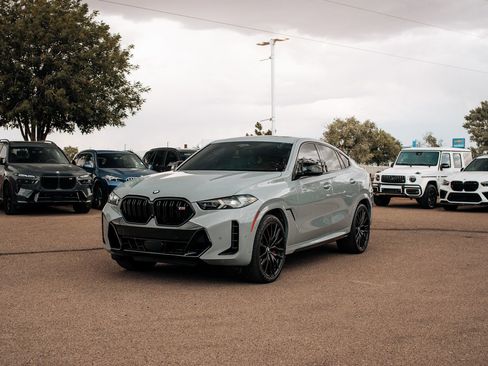 Used 2024 BMW X6 M60i w/ Dynamic Handling Package AWD/4WD image 3