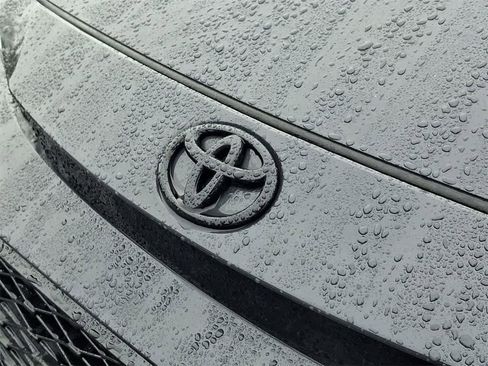 Used 2024 Toyota Corolla XSE image 28