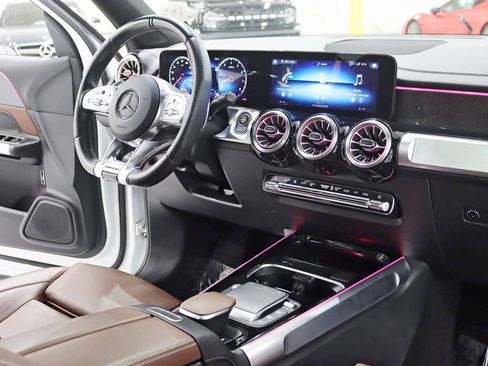 Used 2022 Mercedes-Benz GLB 35 AMG 4MATIC image 30