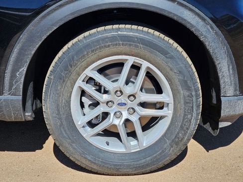 New 2026 Ford Explorer Active w/ Active Comfort Package RWD image 10