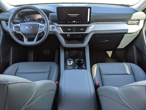 New 2026 Ford Explorer Active w/ Active Comfort Package image 12