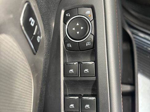 Used 2025 Ford Expedition Active AWD/4WD image 22