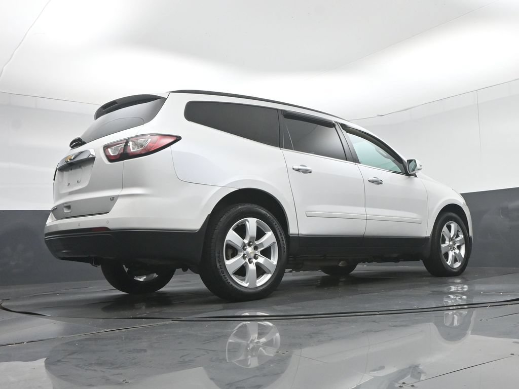 Used 2017 Chevrolet Traverse LT w/ Style and Technology Package AWD/4WD image 62