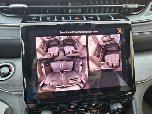 New 2025 Jeep Grand Cherokee L Overland w/ Advanced Protech Group III image 23