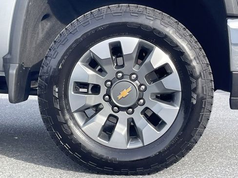 Certified 2025 Chevrolet Silverado 3500 LT w/ All Star Edition image 10