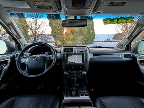 Used 2016 Lexus GX 460 image 13